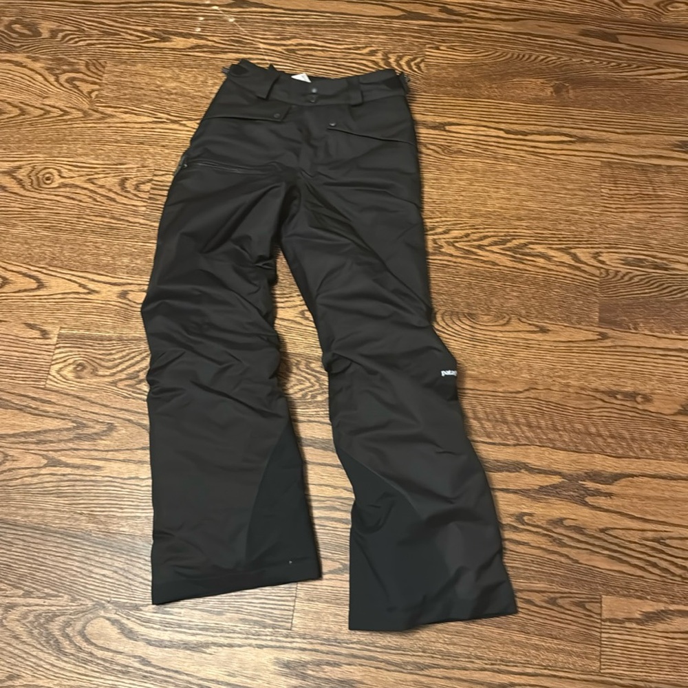 Girls size 12 Patagonia ski pants